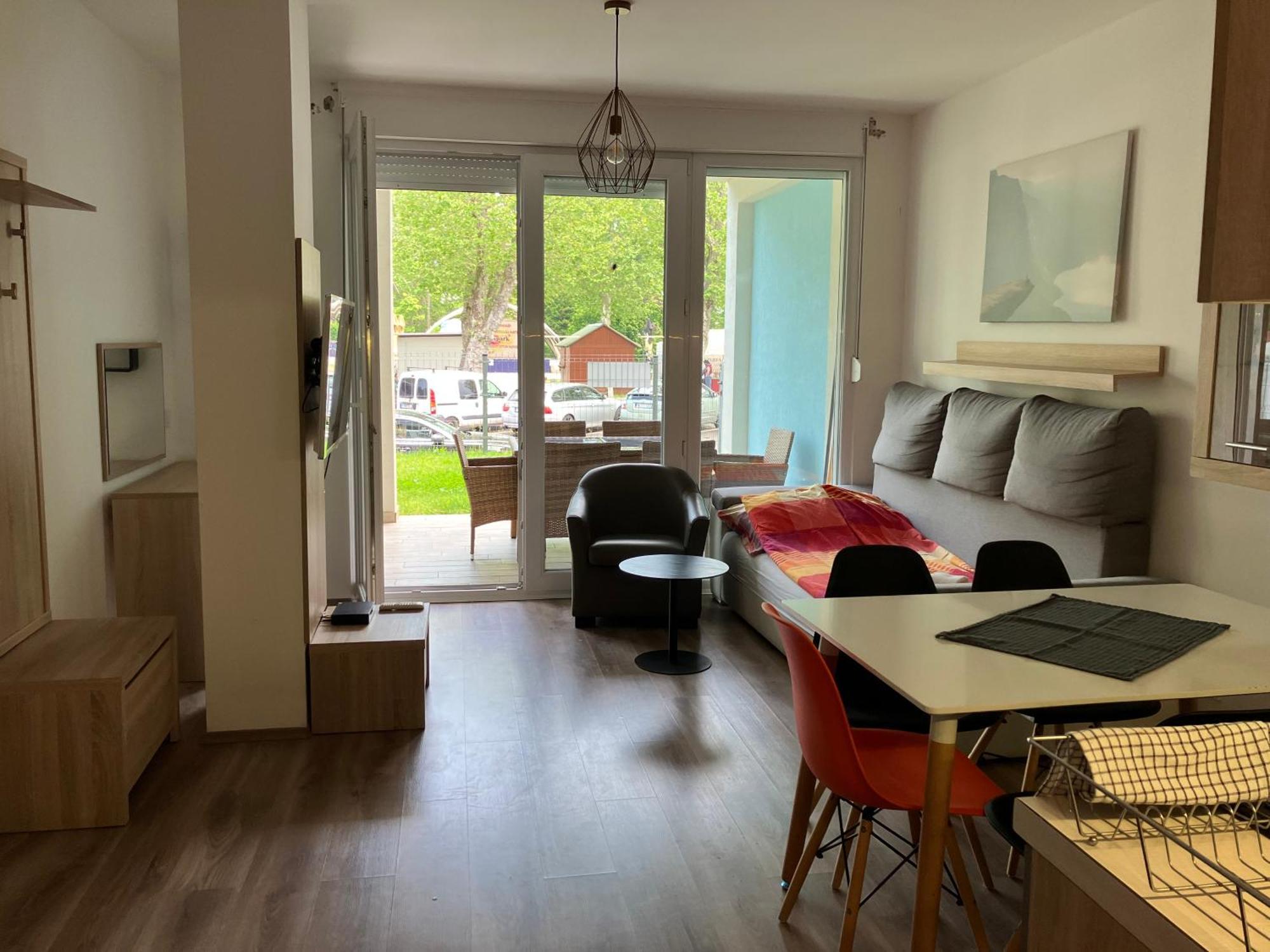 Lelle Riviera Apartman Balatonlelle Kültér fotó